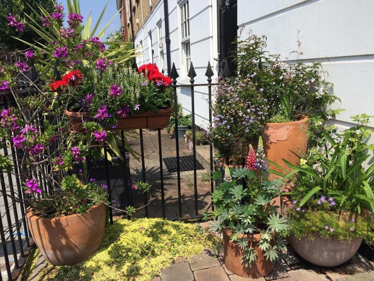 Lovely 2 Bedroom Family Near Tower Bridge Londen