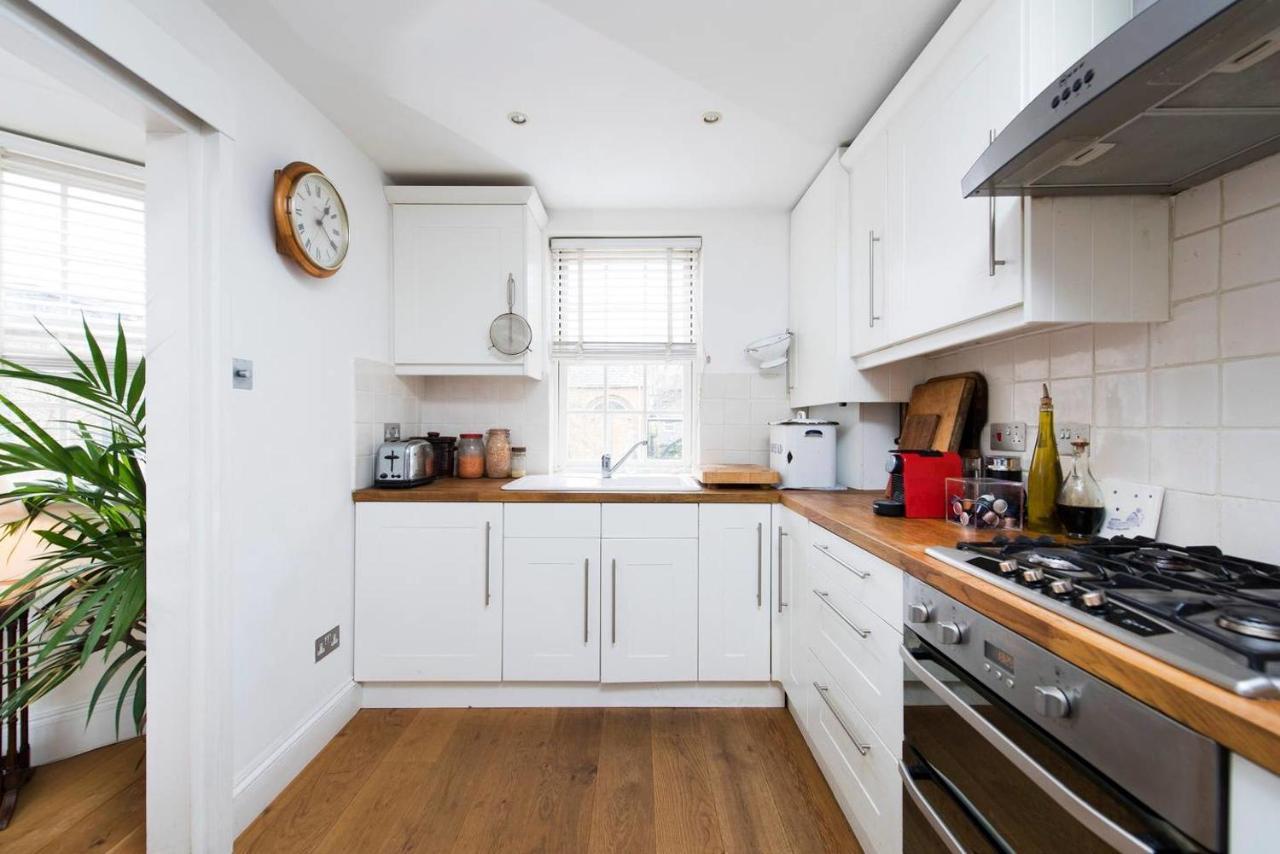Lovely 2 Bedroom Family Near Tower Bridge Vakantiehuis *