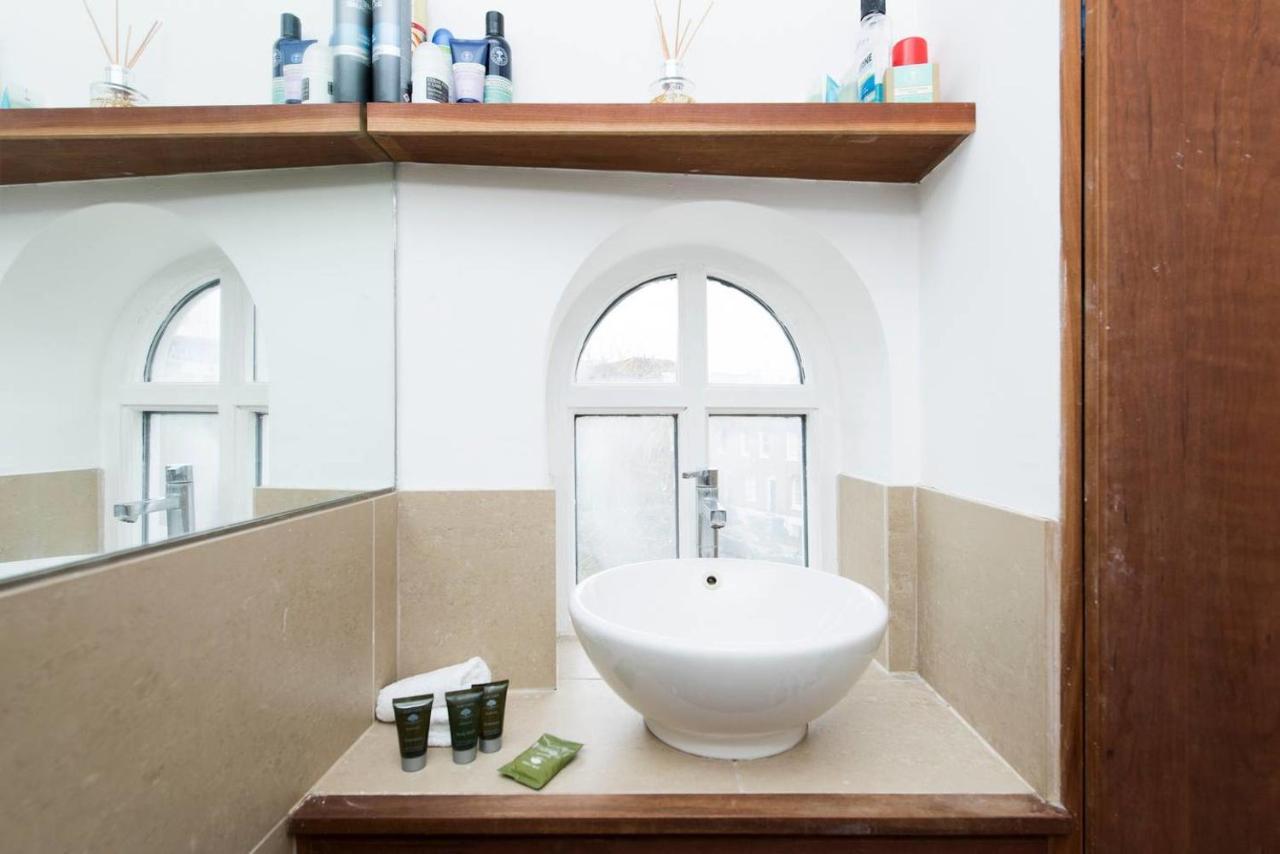 Lovely 2 Bedroom Family Near Tower Bridge Vakantiehuis