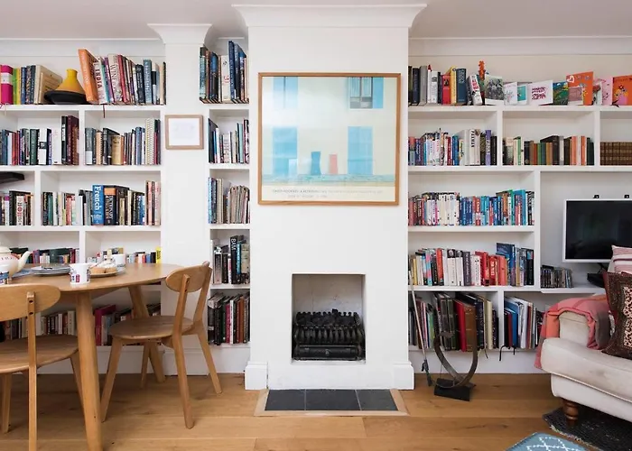 Lovely 2 Bedroom Family Home Near Tower Bridge